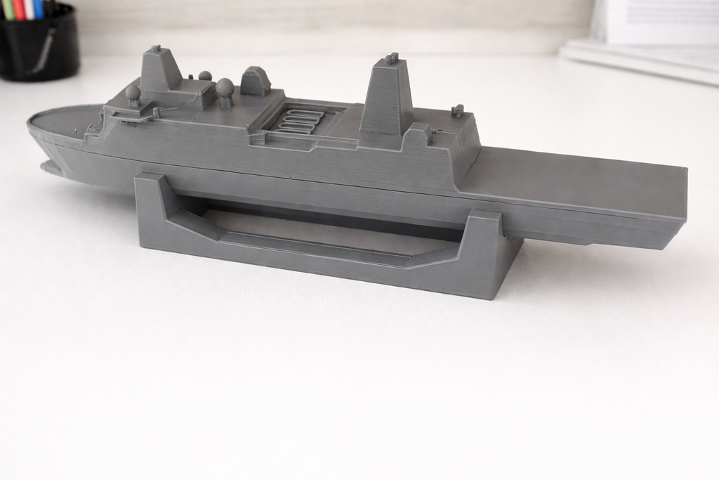 USS San Antonio Class Amphibious Transport Dock 3D Printed Display Ship – Naval Desk Decor