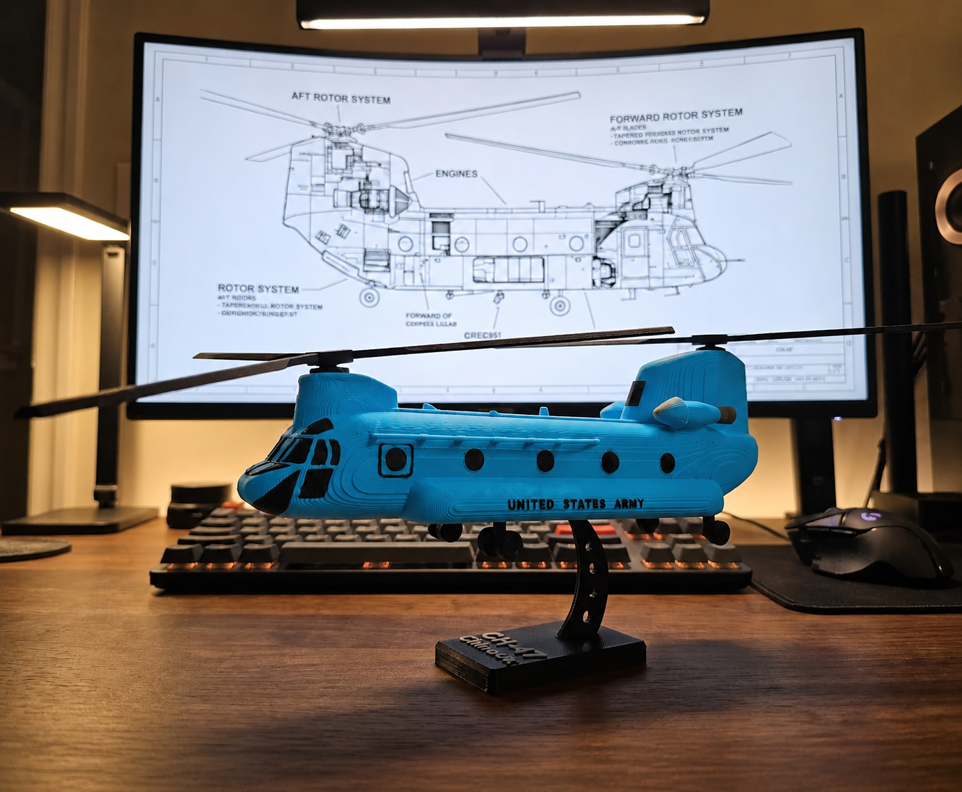 CH-47 Chinook Helicopter Loose Piece Display Model – 3D Printed Military Helicopter