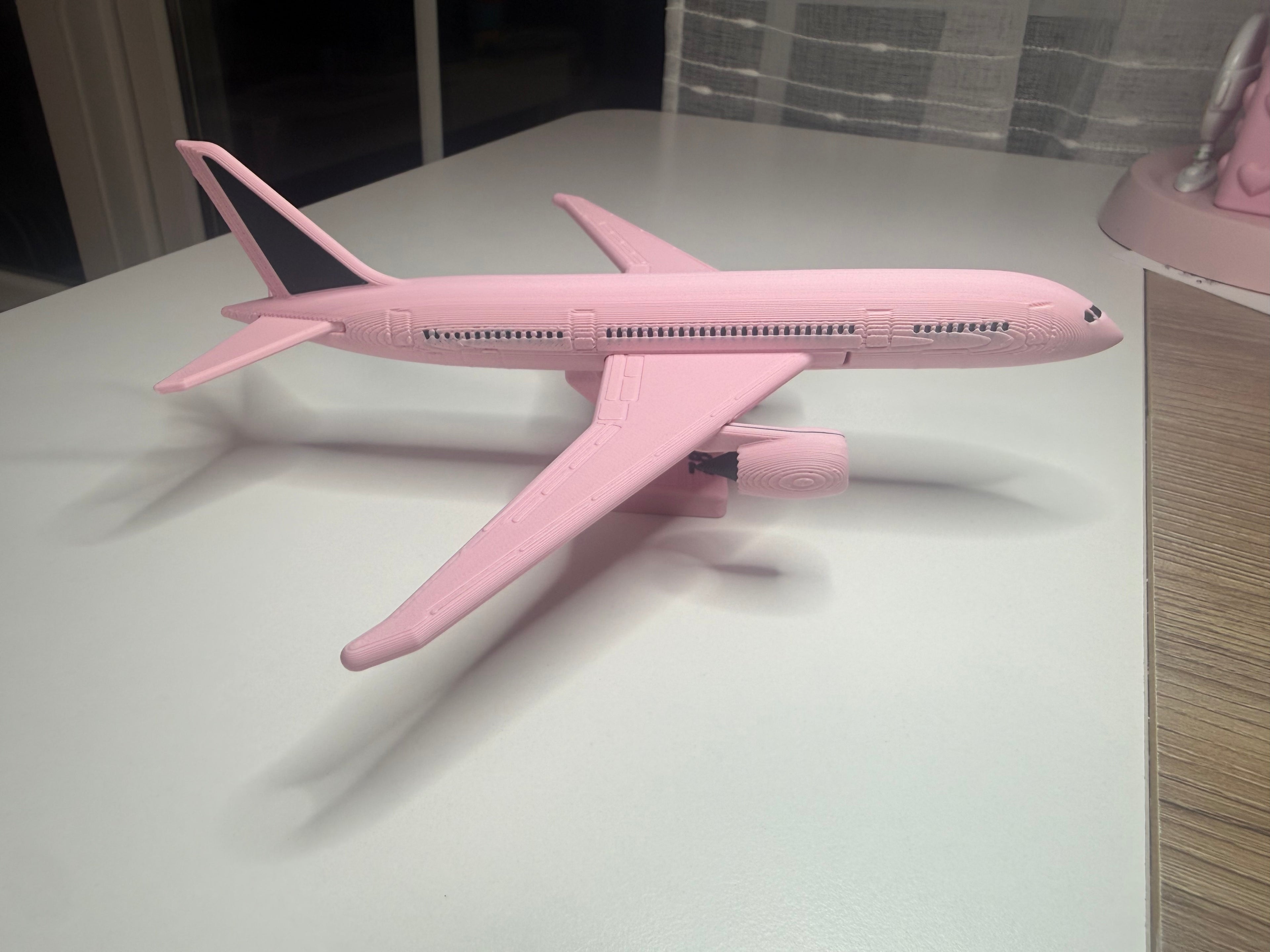 Pink Boeing 787 Dreamliner 3D Printed Aircraft Model Kit – Cute Airliner Edition